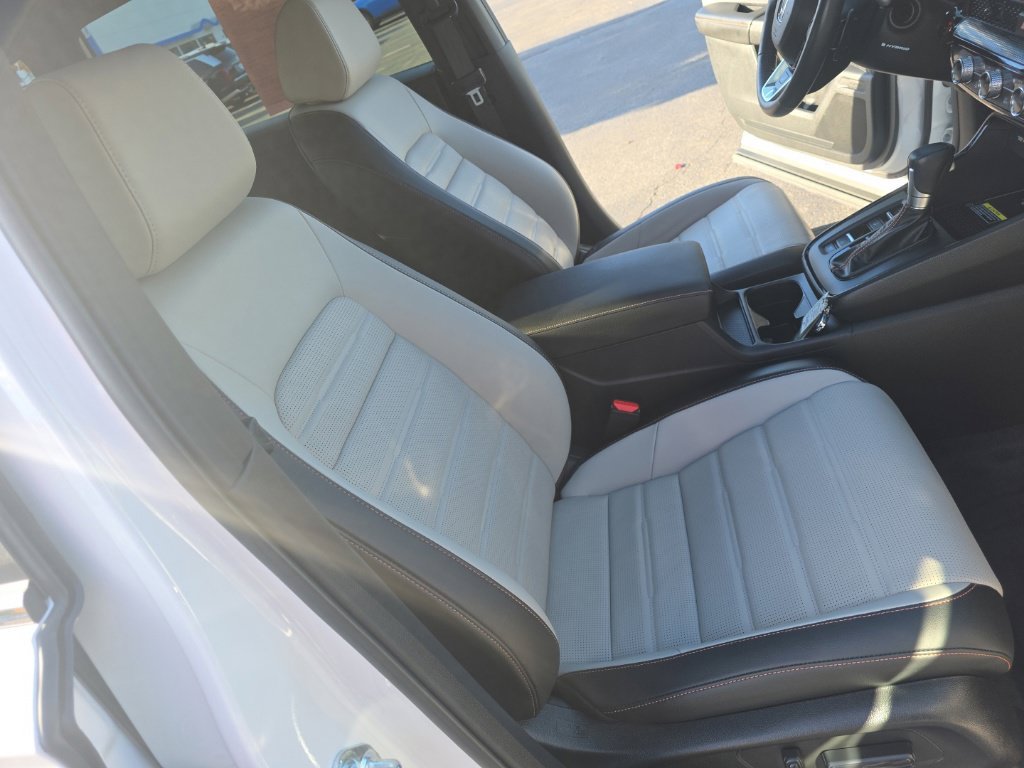 Used 2025 Honda CR-V Sport Touring image 20