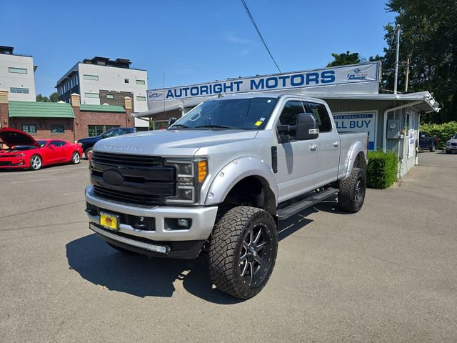 Used 2019 Ford F250 Lariat image 2