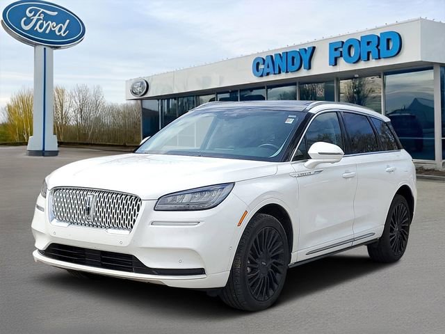Used 2022 Lincoln Corsair Reserve w/ Equipment Group 201A AWD/4WD image 2
