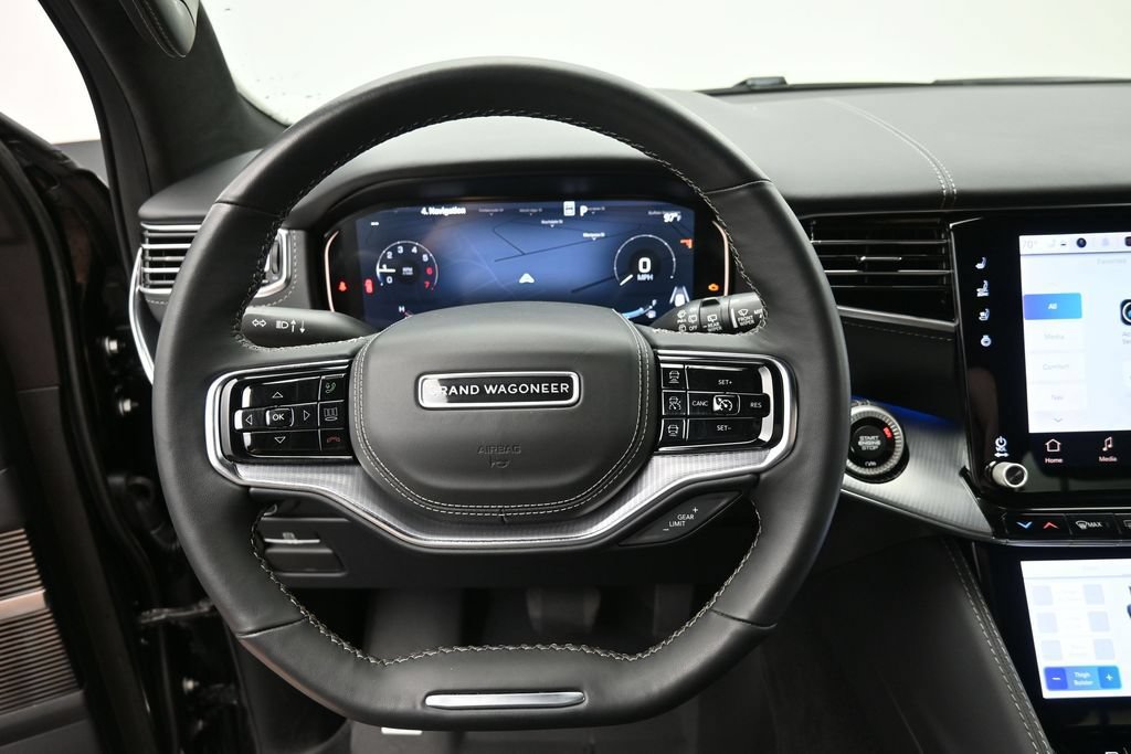 Used 2023 Jeep Grand Wagoneer Series II w/ Flexible Seating Group AWD/4WD image 28
