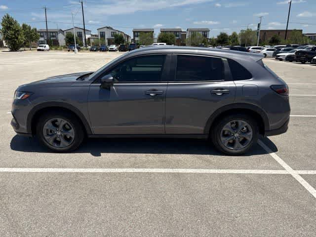 Used 2027 Honda HR-V LX image 2