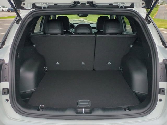 New 2026 Jeep Compass Latitude image 13