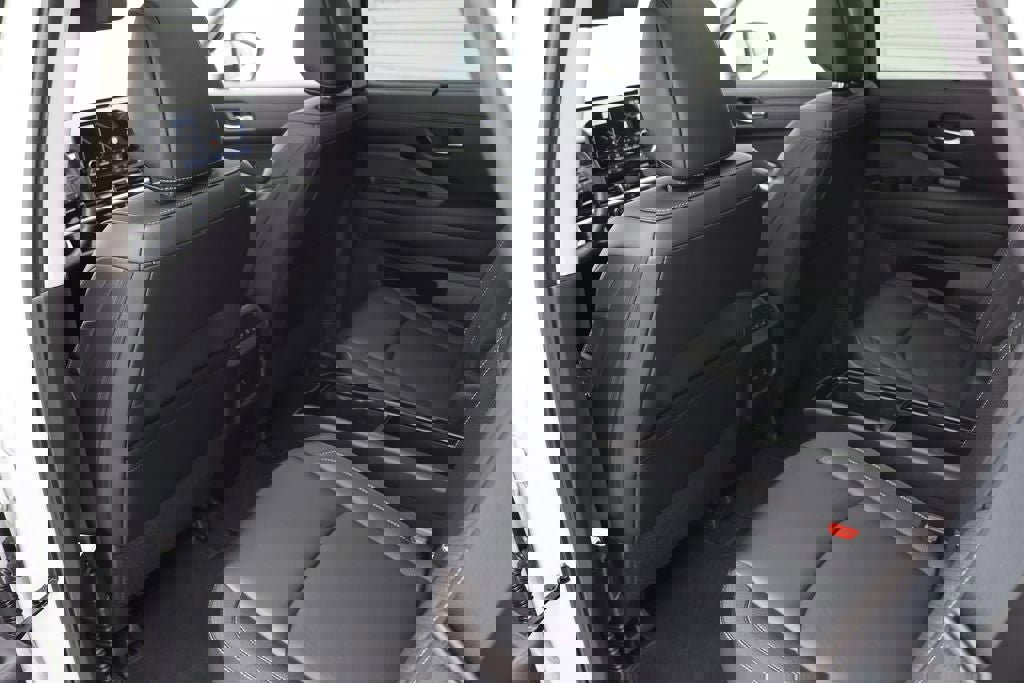 Used 2024 Nissan Pathfinder SL w/ SL Premium Package image 12