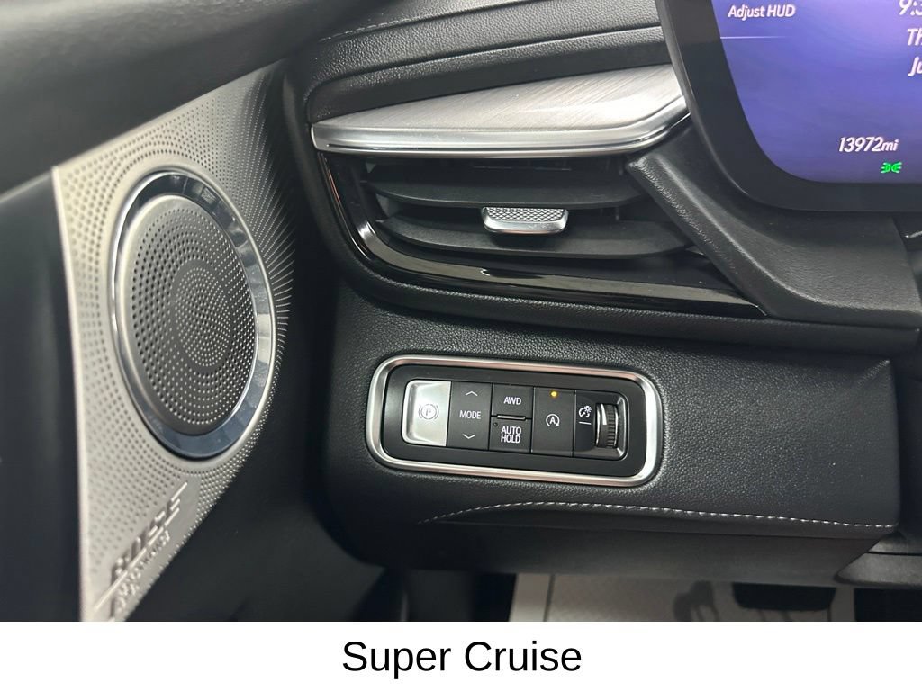 Used 2025 Buick Enclave Avenir w/ Super Cruise Package AWD/4WD image 47