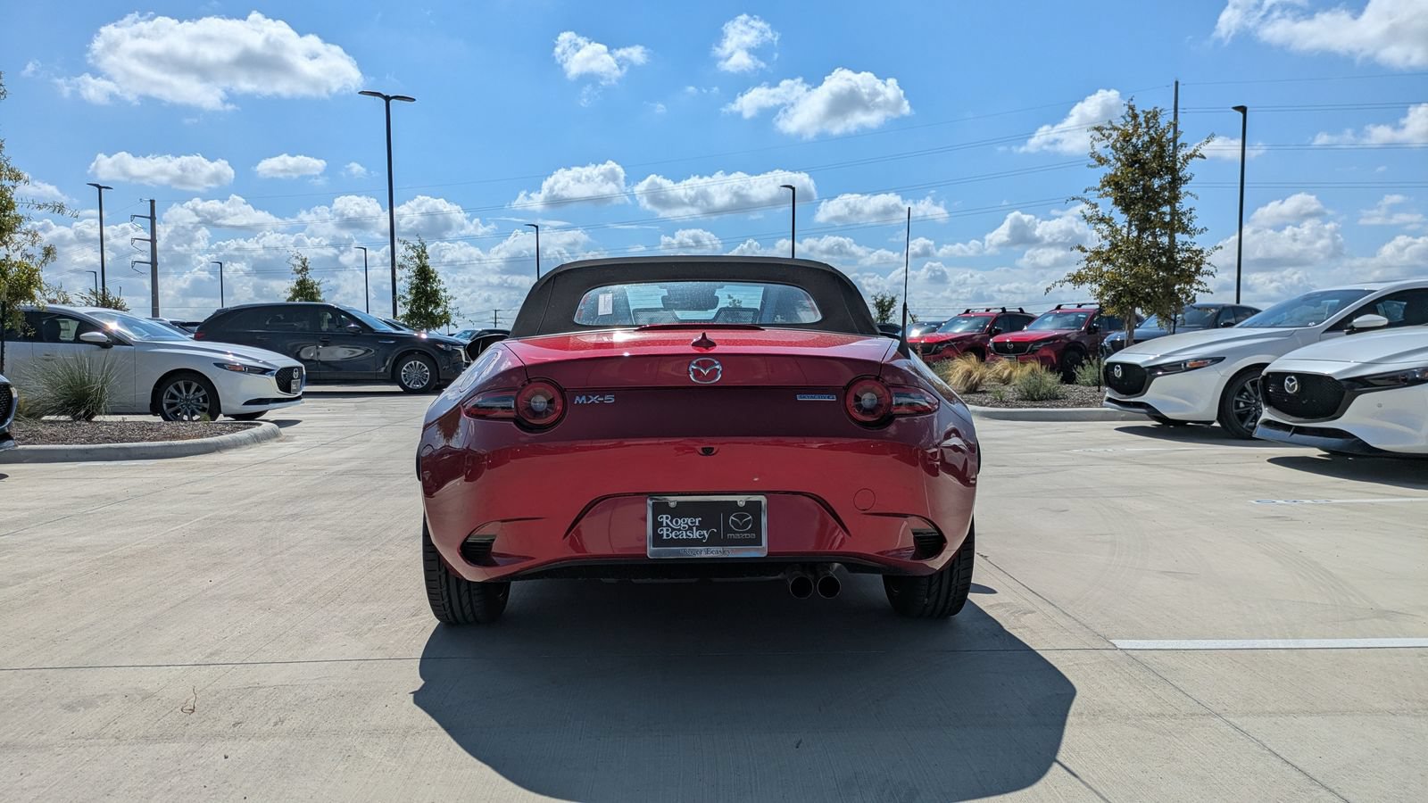 New 2026 MAZDA MX-5 Miata Grand Touring RWD image 9