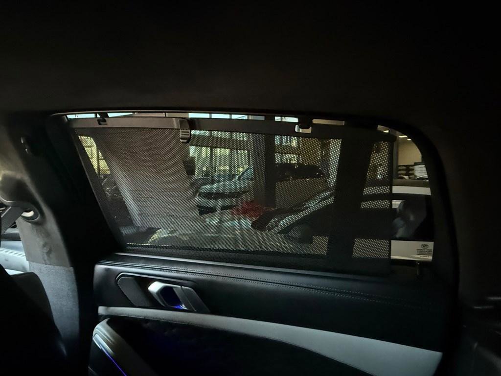 Used 2022 BMW X6 M Competition w/ Competition Package image 45