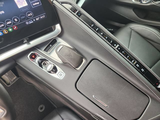 Used 2022 Chevrolet Corvette Stingray Coupe w/ Z51 Performance Package RWD image 18