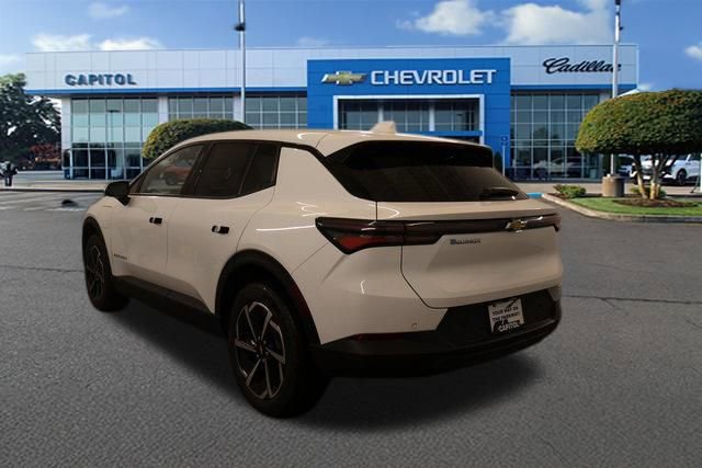 New 2026 Chevrolet Equinox EV LT image 4