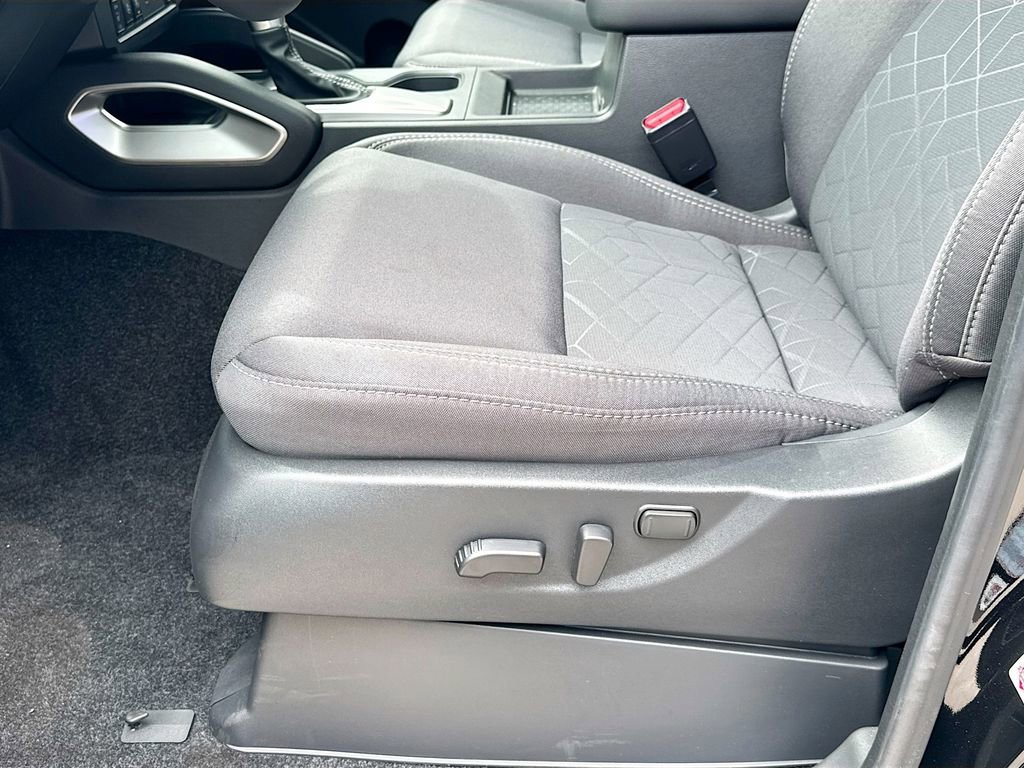 New 2025 Nissan Frontier SV w/ SV Convenience Package image 19