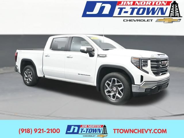 Used 2023 GMC Sierra 1500 SLT w/ SLT Convenience Package AWD/4WD image 1