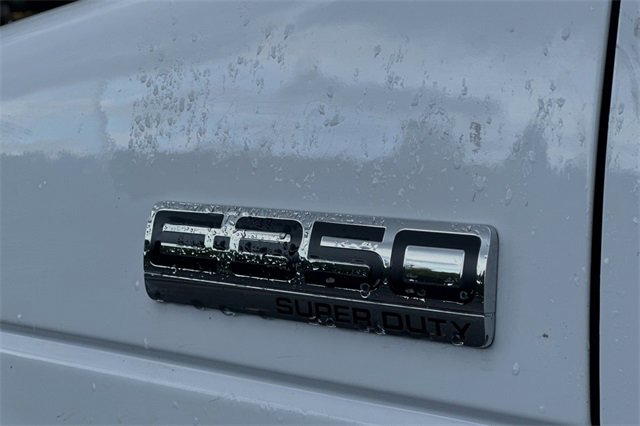 Used 2016 Ford E-350 and Econoline 350 Super Duty image 22