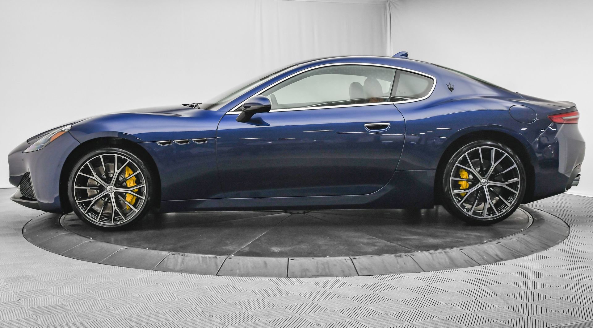 New 2025 Maserati GranTurismo Modena AWD/4WD image 4