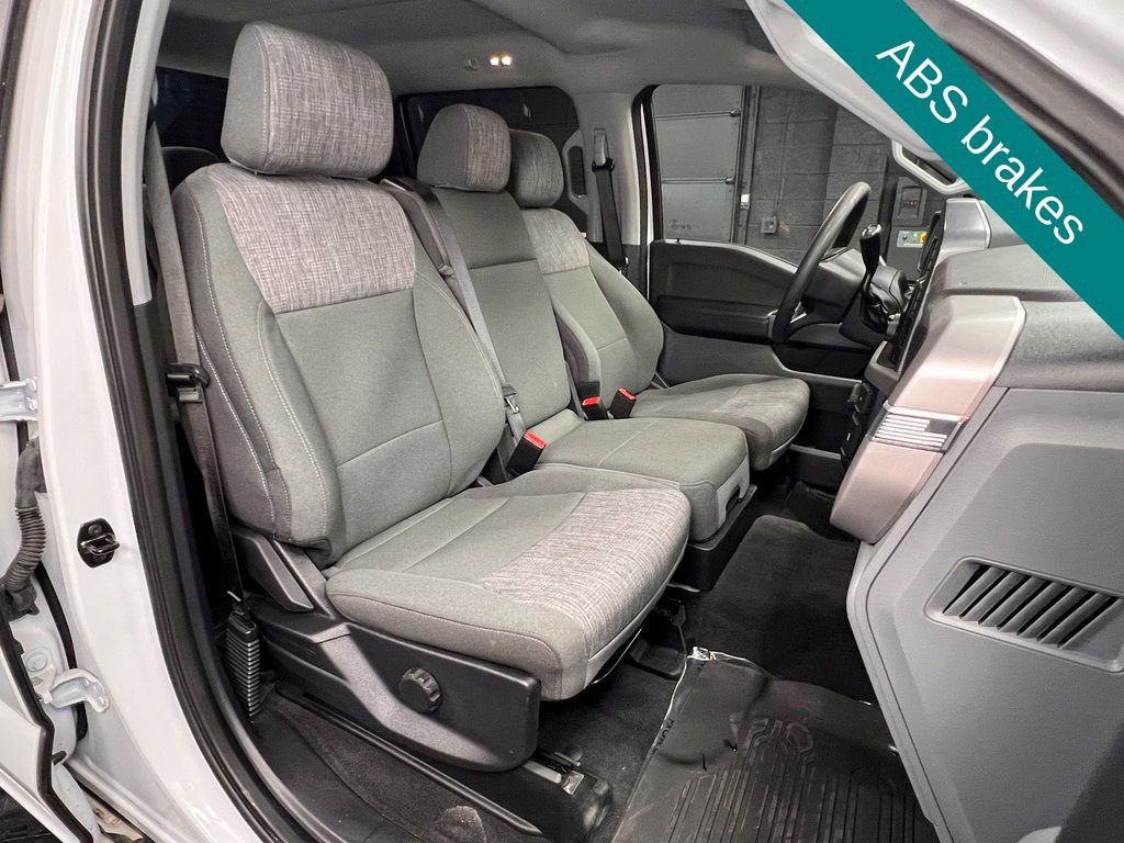 Used 2023 Ford F150 XLT image 4