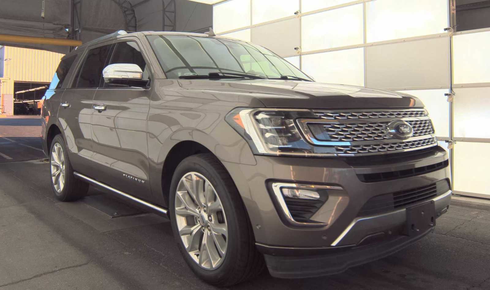 Used 2018 Ford Expedition Platinum image 1