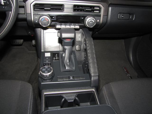 Used 2025 Toyota 4Runner TRD Off-Road AWD/4WD image 16