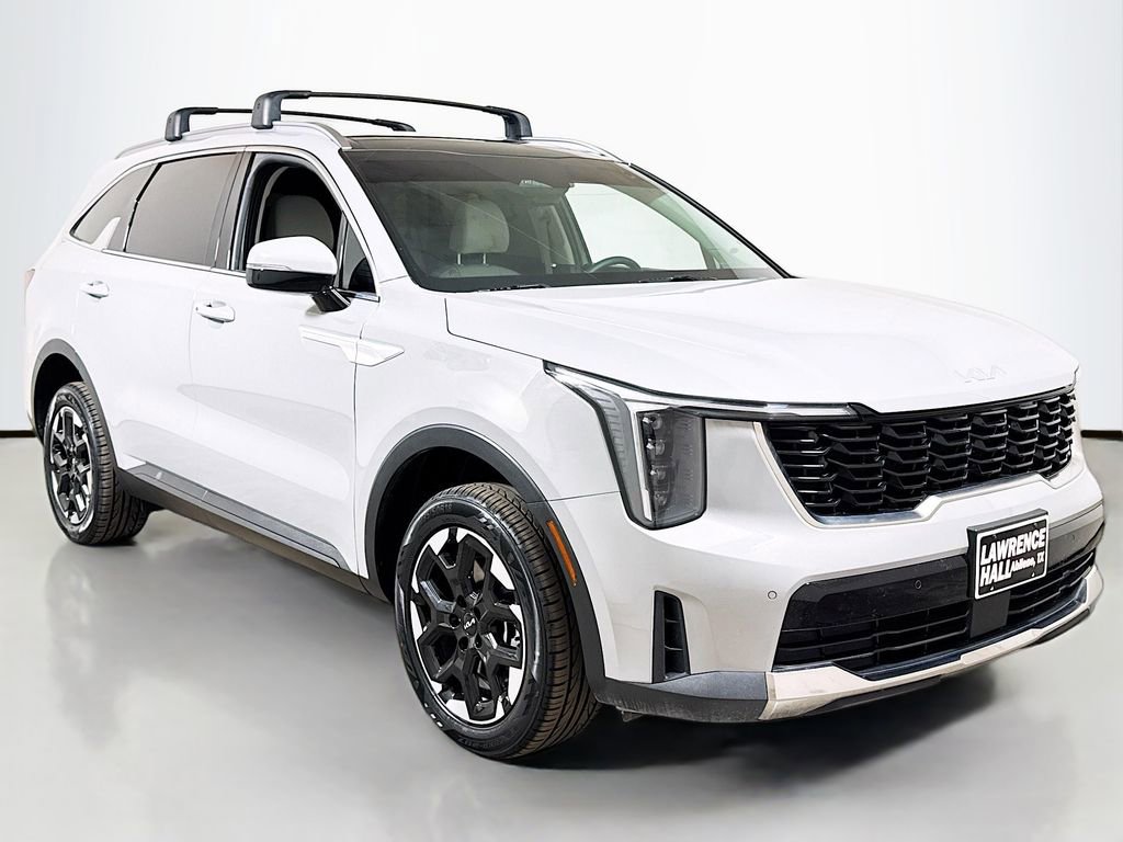 Used 2024 Kia Sorento S w/ Panoramic Sunroof Package image 3