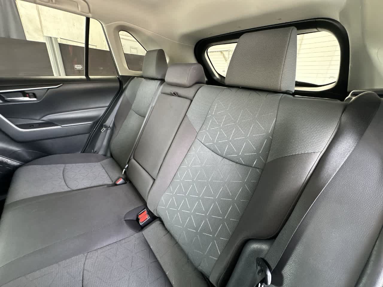 Used 2024 Toyota RAV4 XLE FWD image 22