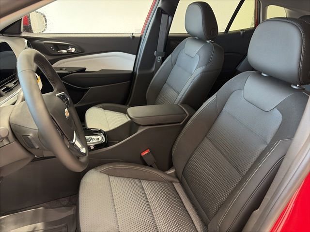 New 2026 Chevrolet Trax LT image 10