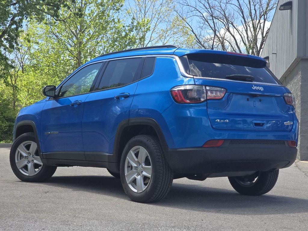 Used 2022 Jeep Compass Latitude w/ Convenience Group AWD/4WD image 12