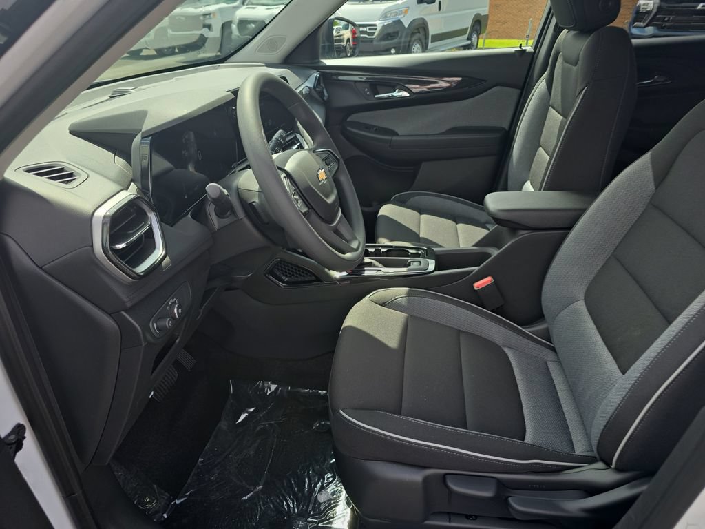New 2026 Chevrolet TrailBlazer LS w/ LS Convenience Package AWD/4WD image 21