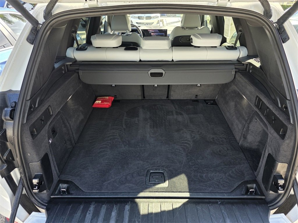 Certified 2025 BMW X5 sDrive40i w/ Premium Package image 17