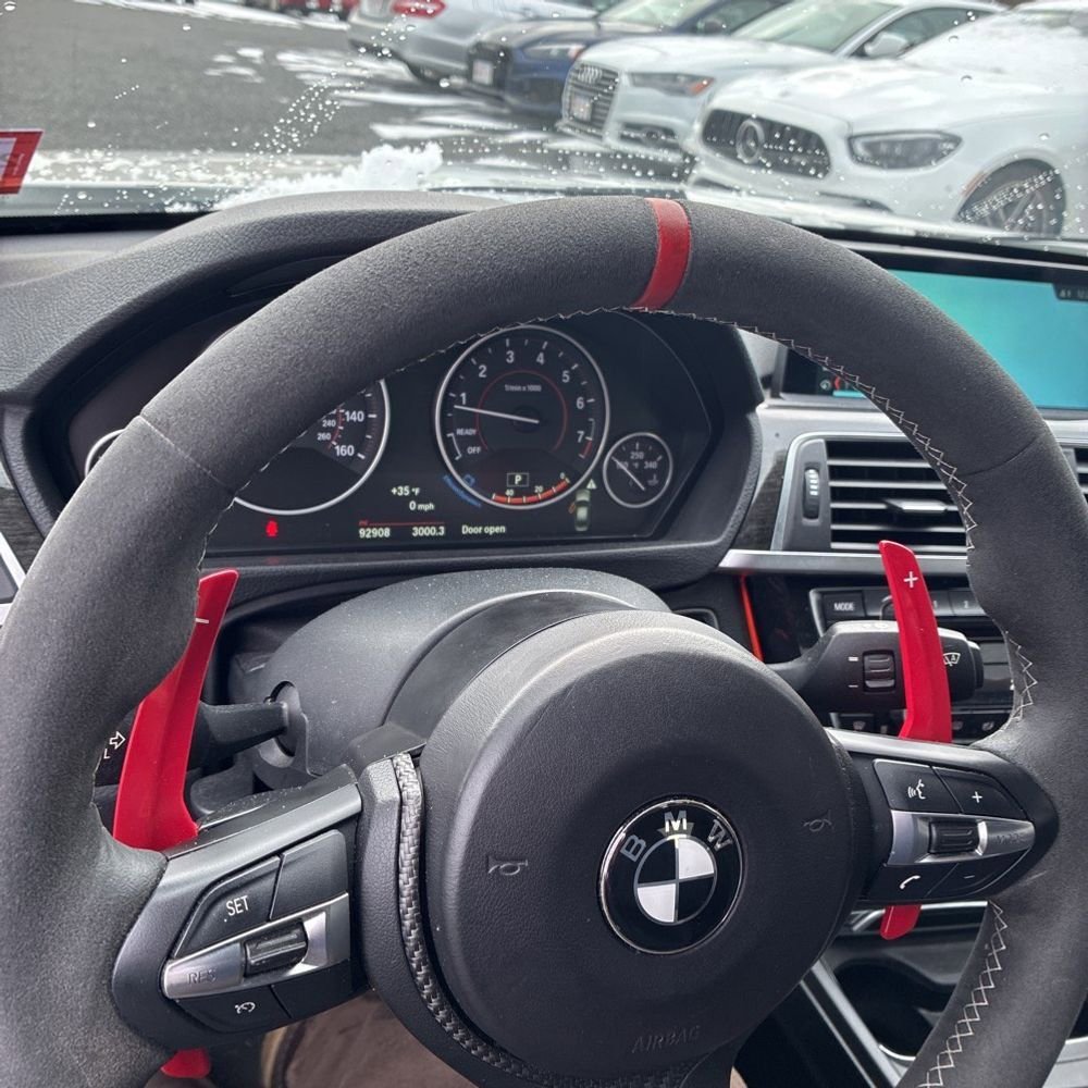 Used 2017 BMW 340i xDrive Sedan image 9