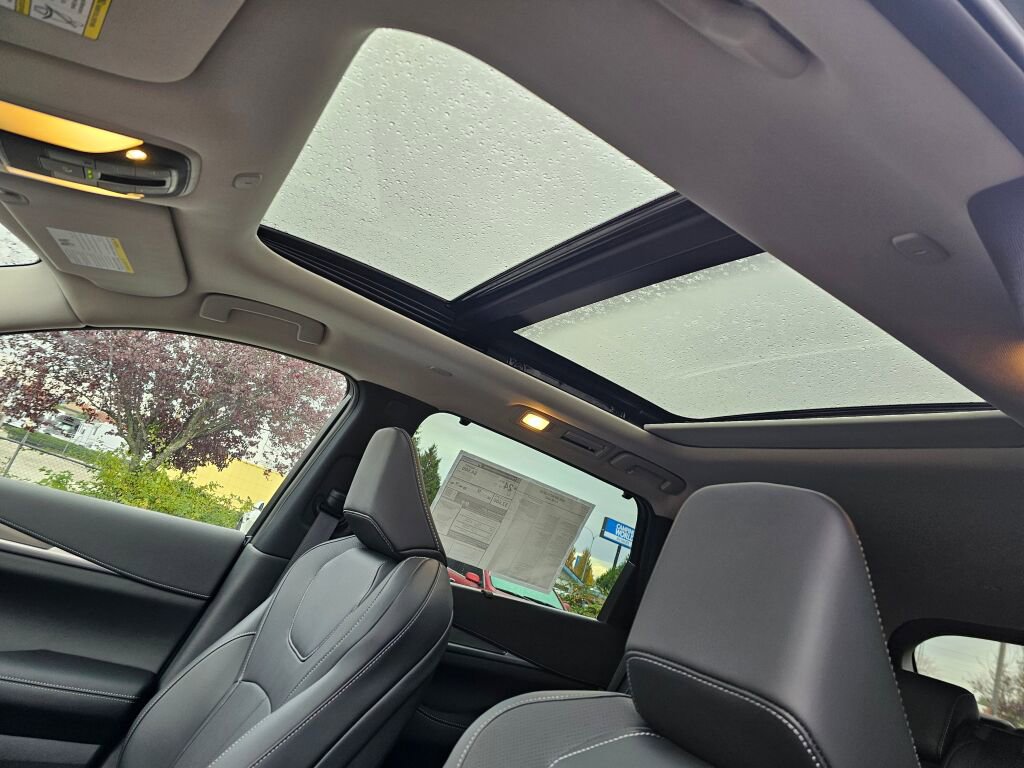 New 2026 INFINITI QX60 Luxe w/ Cargo Package image 28