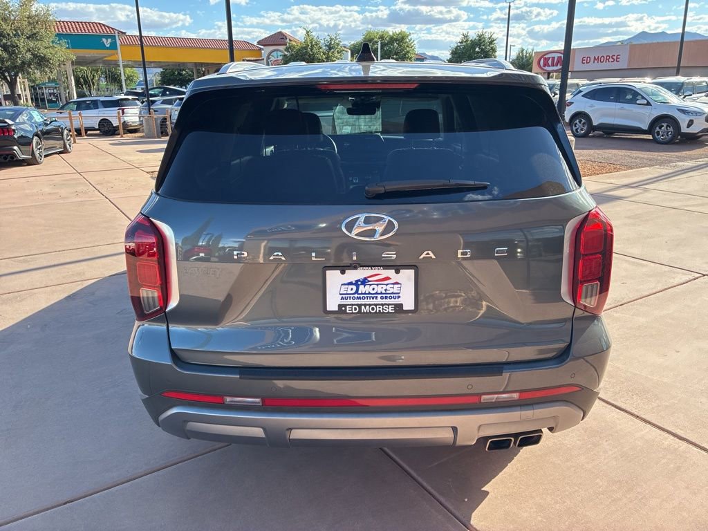 Used 2023 Hyundai Palisade Limited image 7
