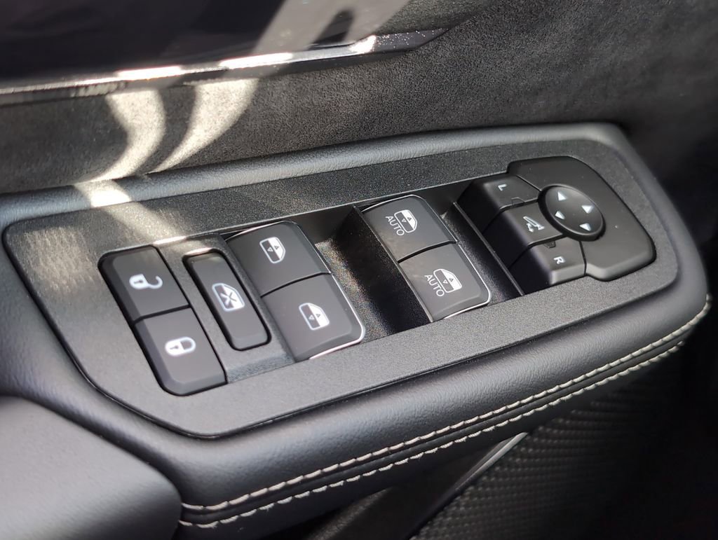 Used 2026 RAM 1500 RHO AWD/4WD image 18