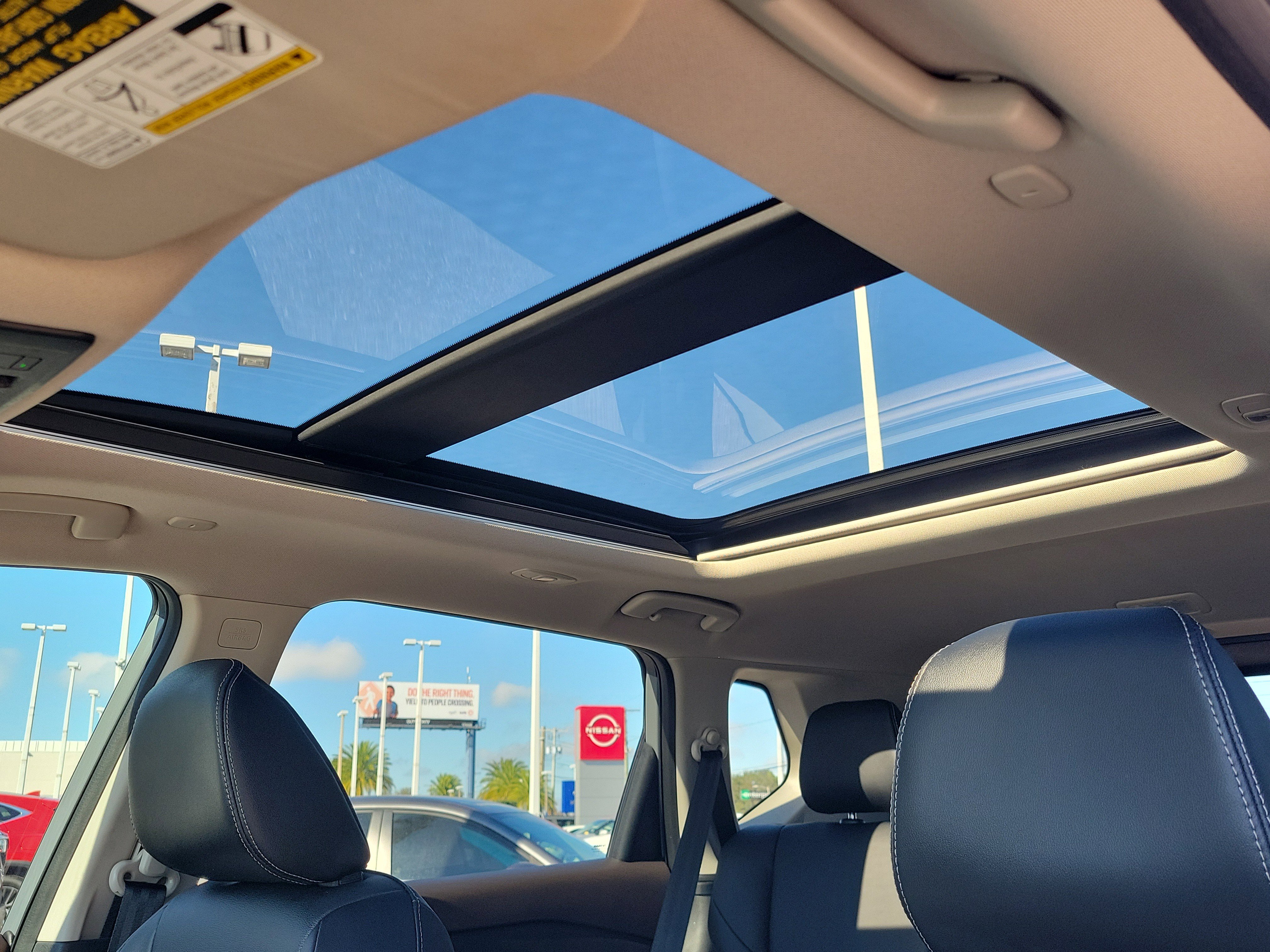 Certified 2022 Nissan Rogue SL image 38