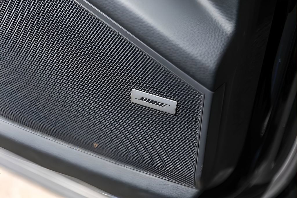 Used 2020 Porsche Cayenne E-Hybrid image 23