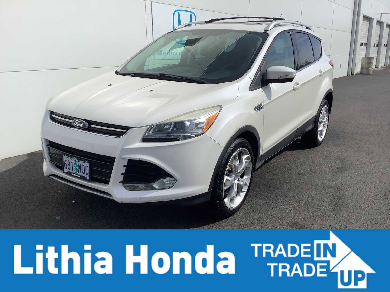 Used 2013 Ford Escape Titanium w/ Class II Trailer Tow Pkg image 1