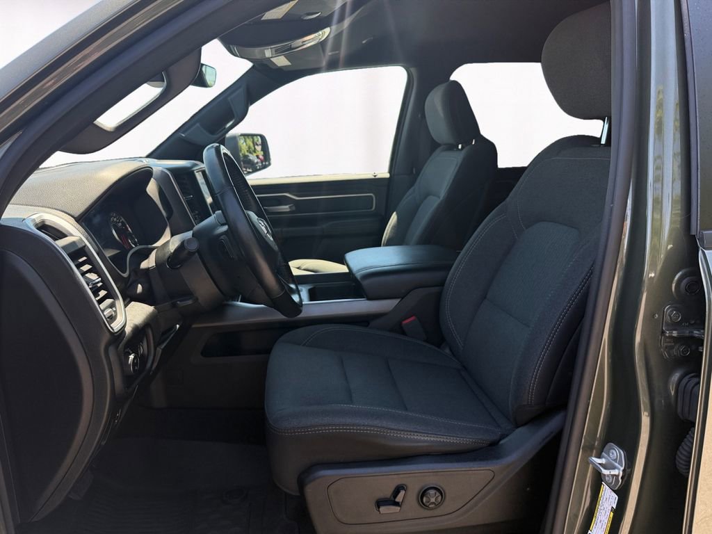 Used 2020 RAM 1500 Big Horn AWD/4WD image 9