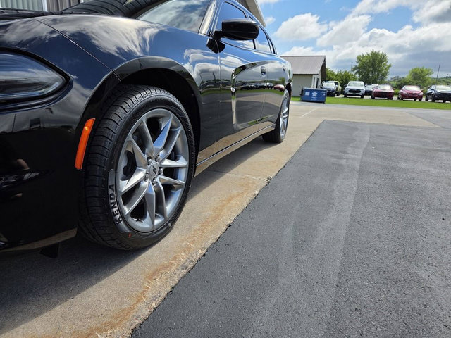 Used 2021 Dodge Charger SXT w/ Plus Group AWD/4WD image 8