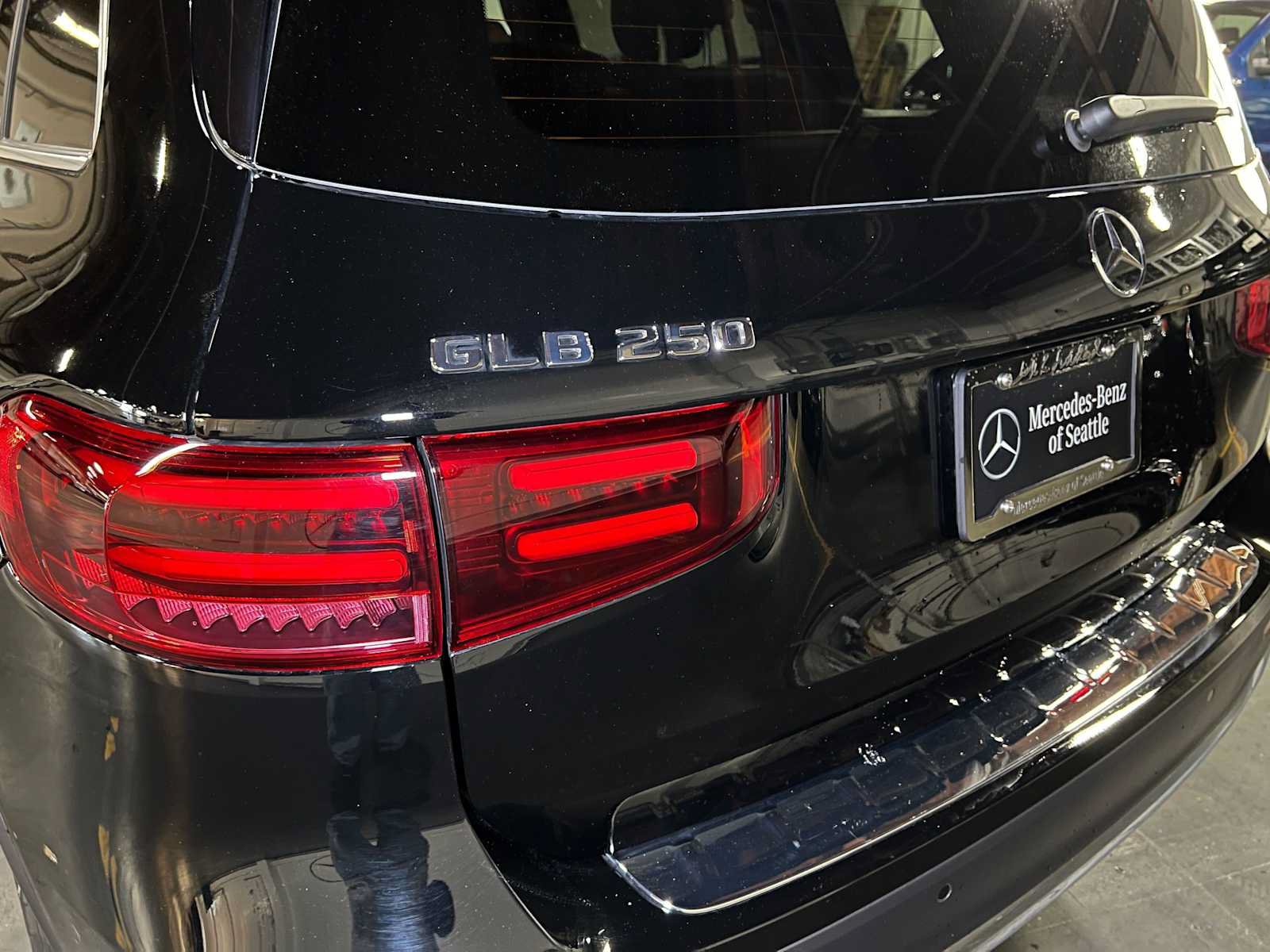 Certified 2026 Mercedes-Benz GLB 250 4MATIC image 14