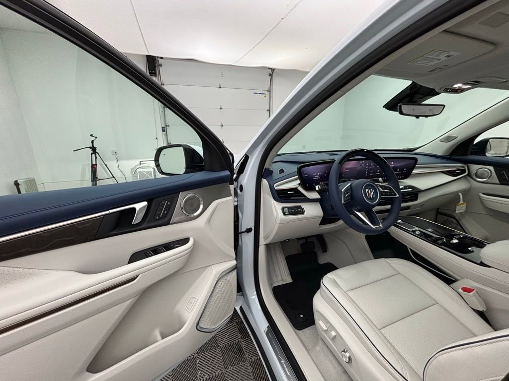 New 2026 Buick Enclave Avenir image 19