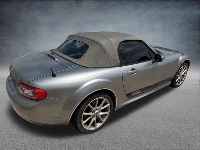 Used 2010 MAZDA MX-5 Miata Touring w/ Appearance Pkg RWD image 6