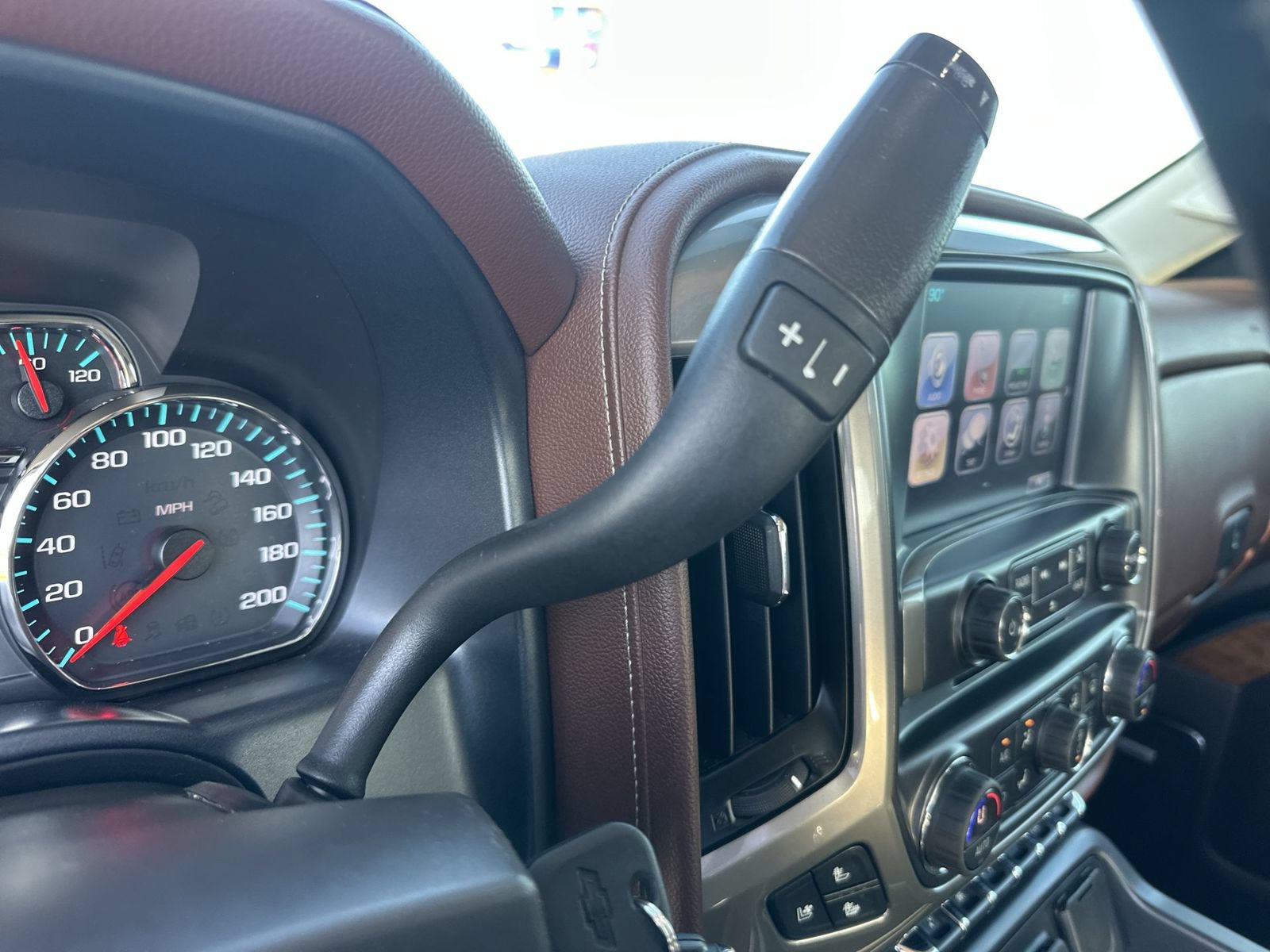 Used 2017 Chevrolet Silverado 3500 High Country AWD/4WD image 16