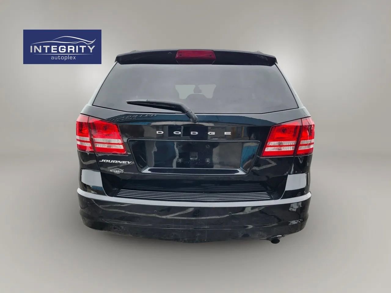 Used 2020 Dodge Journey SE w/ Blacktop Package image 4