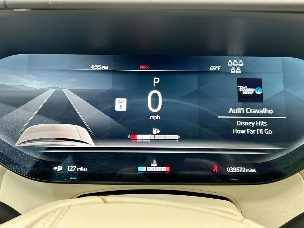 Certified 2023 Land Rover Range Rover Long Wheelbase SE AWD/4WD image 33