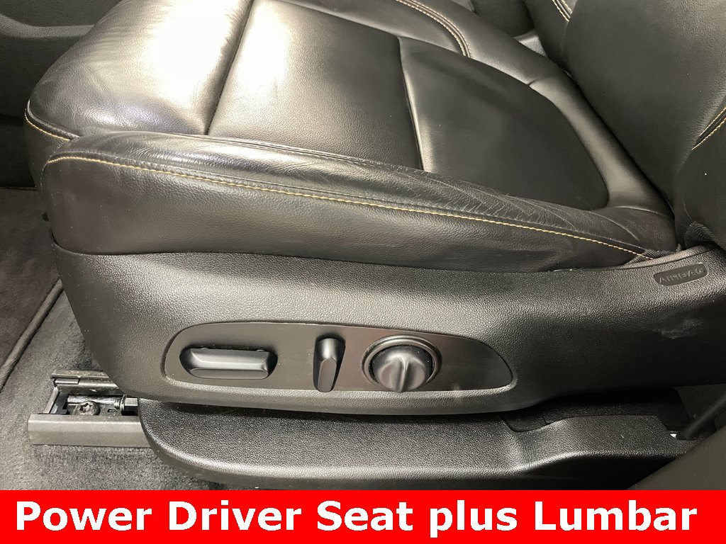 Used 2021 Chevrolet Traverse LT image 8