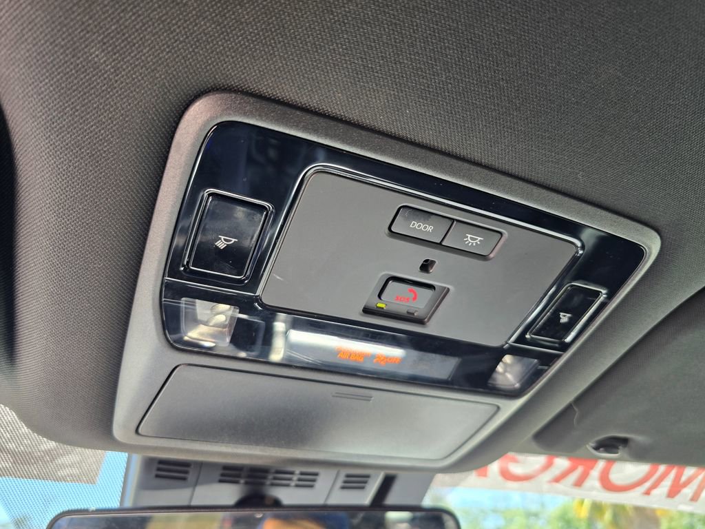 Used 2024 Lexus TX 500h AWD w/ Technology Package image 31
