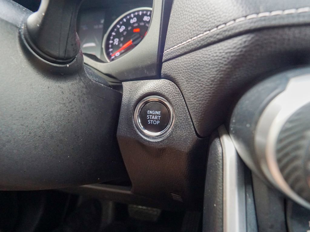 Used 2021 Toyota RAV4 XLE w/ Convenience Package image 23