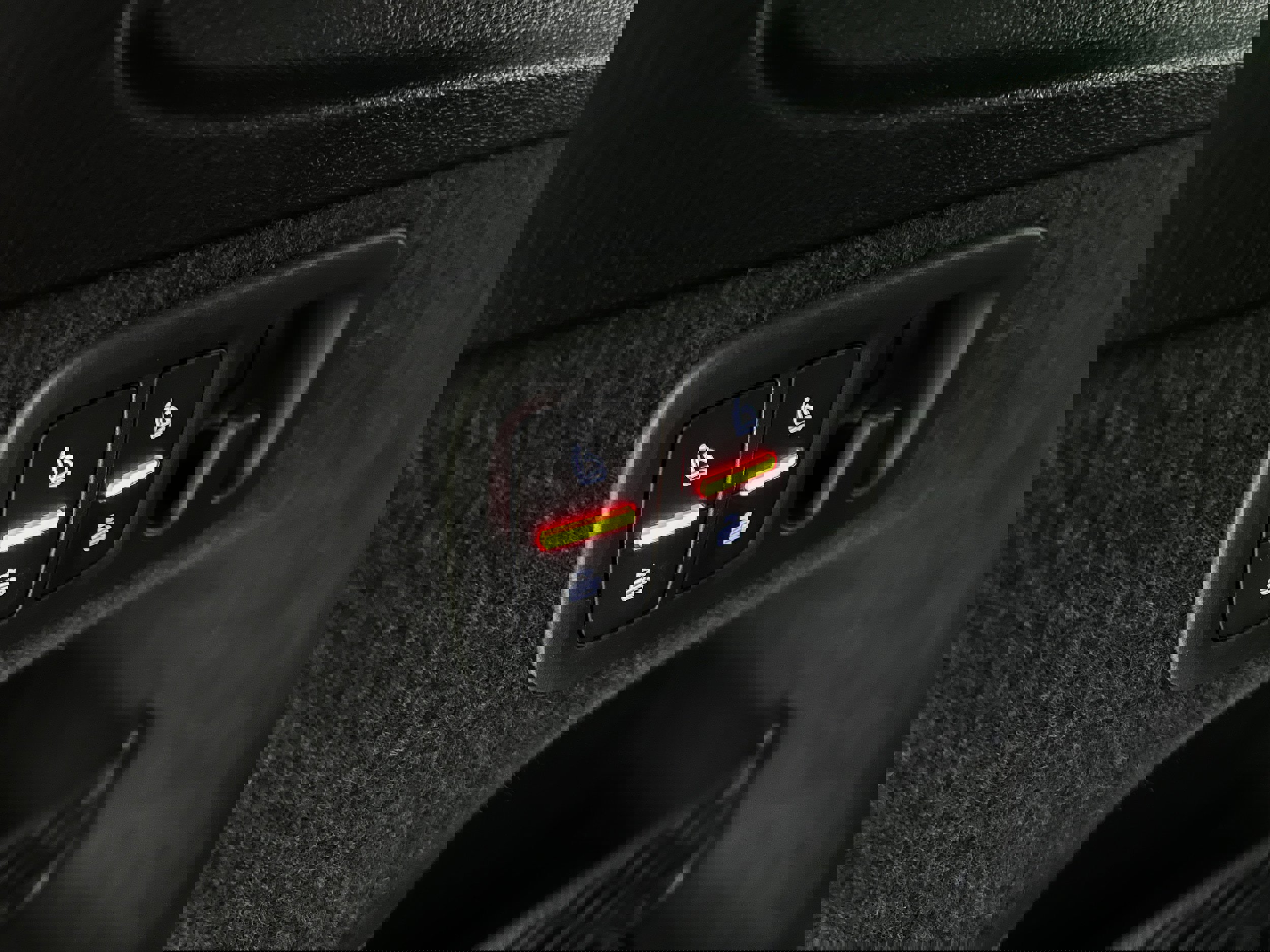 Used 2021 Audi Q7 image 38