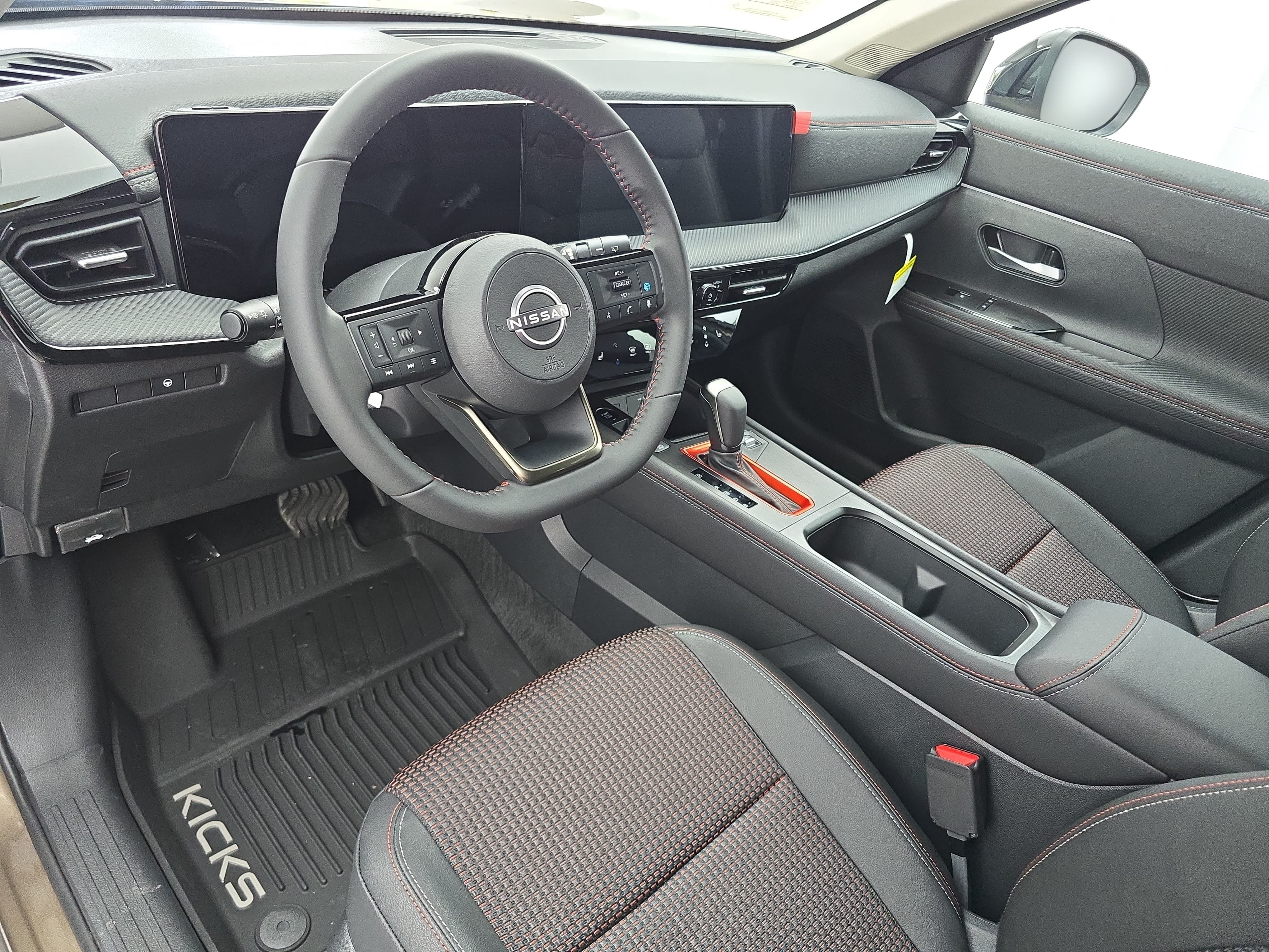New 2026 Nissan Kicks SR w/ Cold Weather Package AWD/4WD image 15