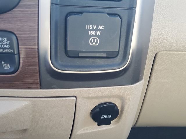 Used 2013 RAM 2500 Laramie w/ Protection Group image 31