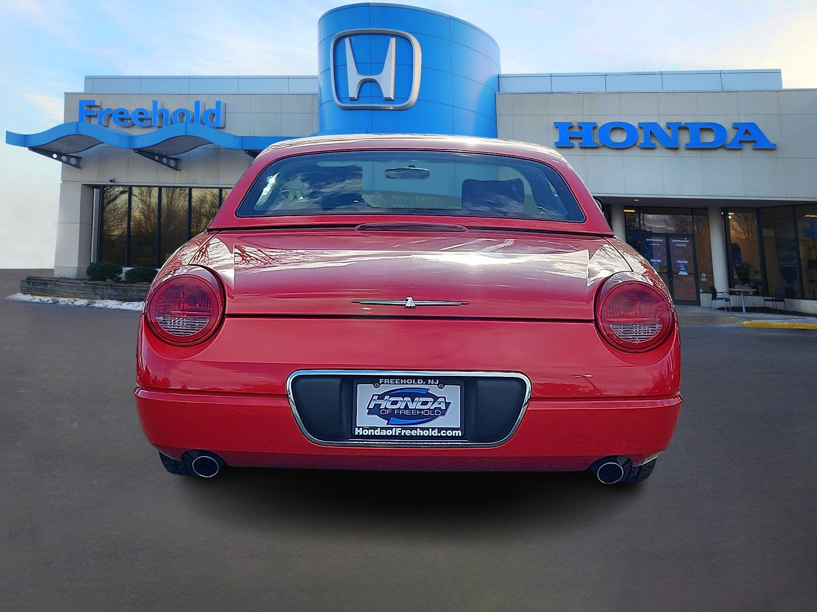 Used 2002 Ford Thunderbird image 6