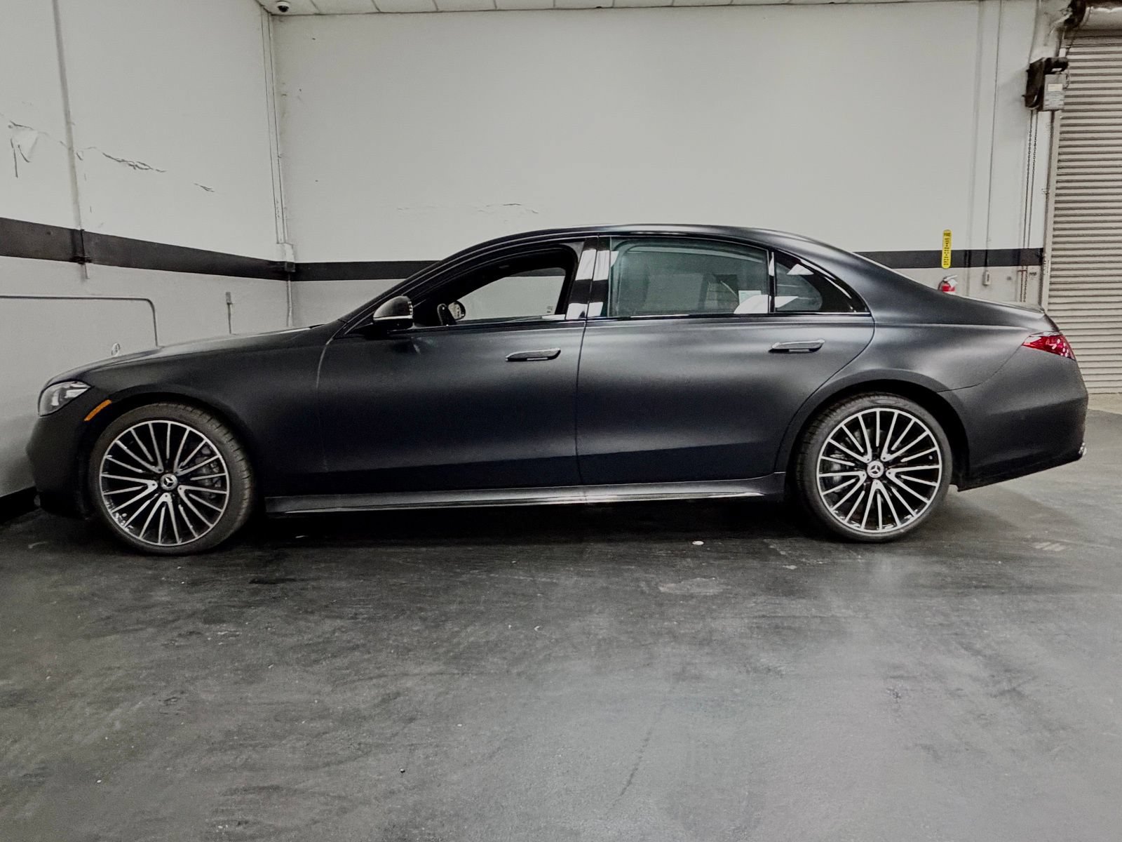 Used 2024 Mercedes-Benz S 500 4MATIC image 9