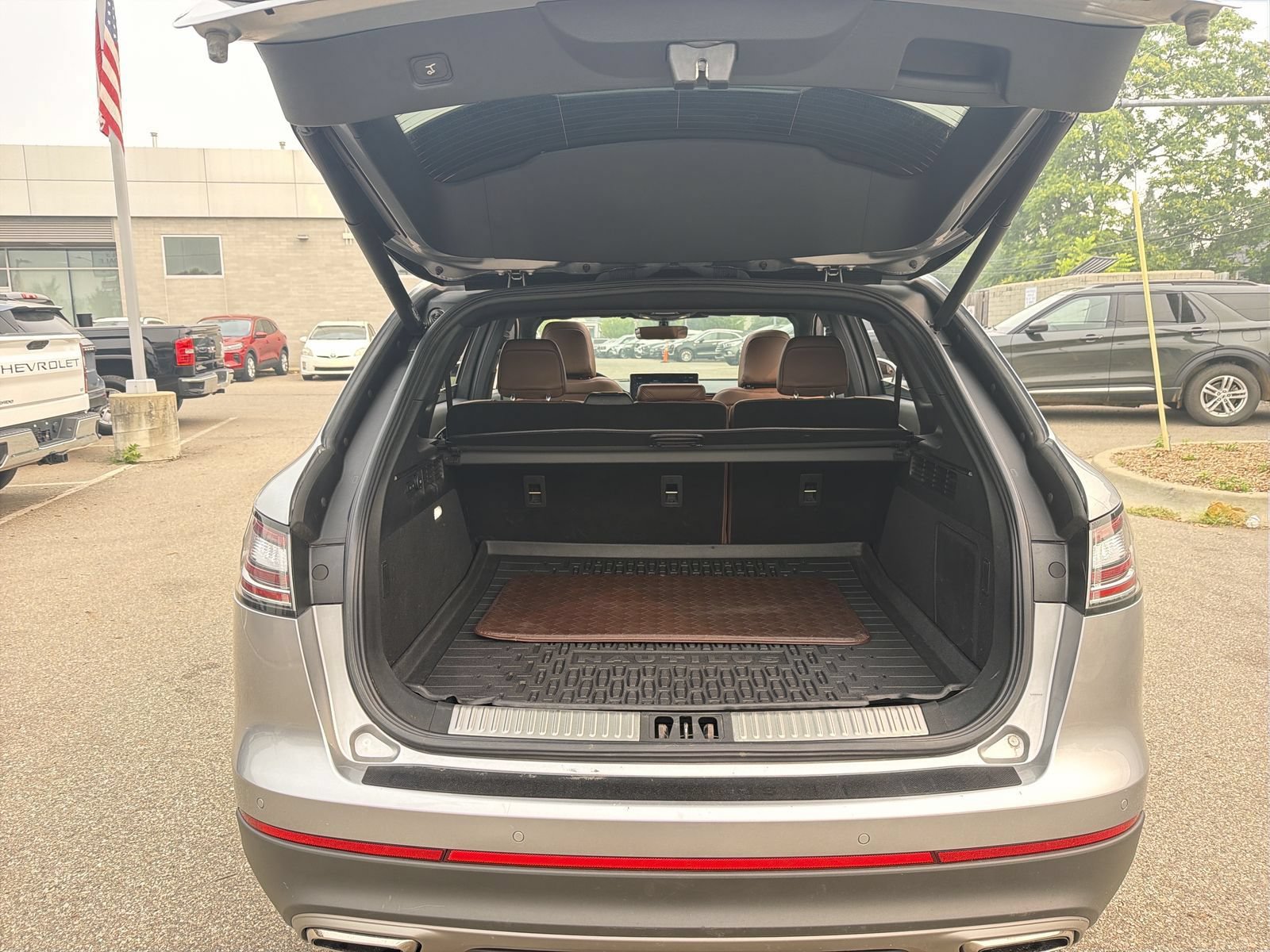 Used 2022 Lincoln Nautilus Reserve w/ Luxury Package AWD/4WD image 36