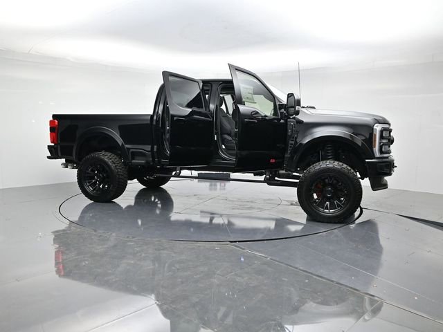 New 2025 Ford F250 XLT w/ Black Appearance Package image 48
